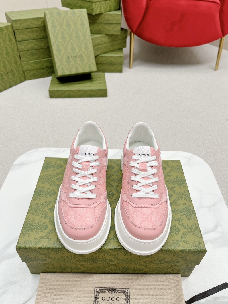 G*u*i casual shoes